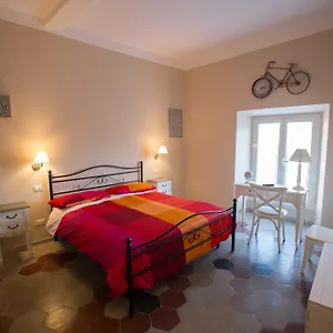 2* Casa de hóspedes Quiriti